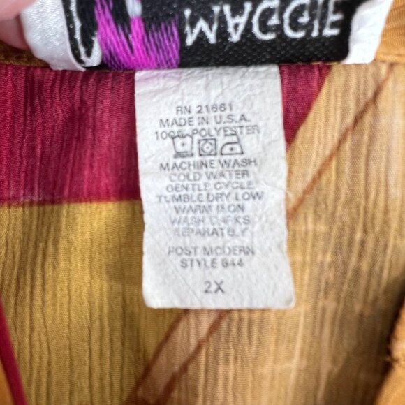 Maggie Sweet Womens Plus Size 2X Blouse Top Button-Up Shirt Geometric Print - Picture 7 of 7